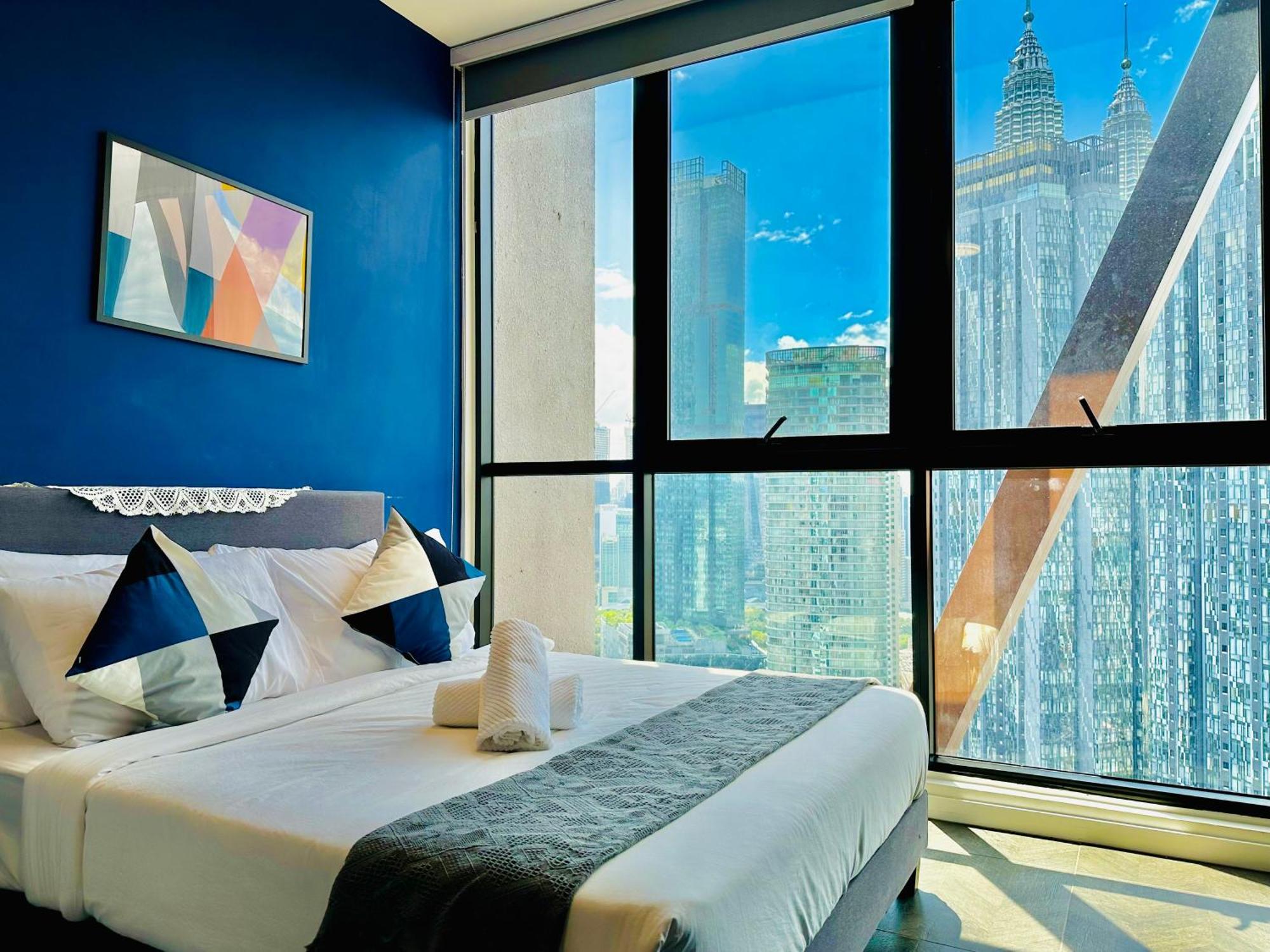 Scarletz Suites Klcc By M Suites Куала-Лумпур Екстер'єр фото